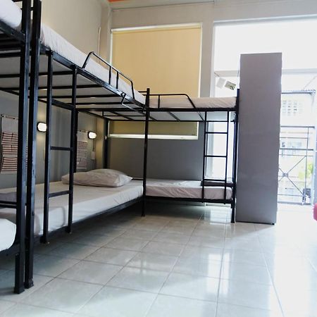 Dream Station - Saigon Hostel Hô Chi Minh-Ville Extérieur photo