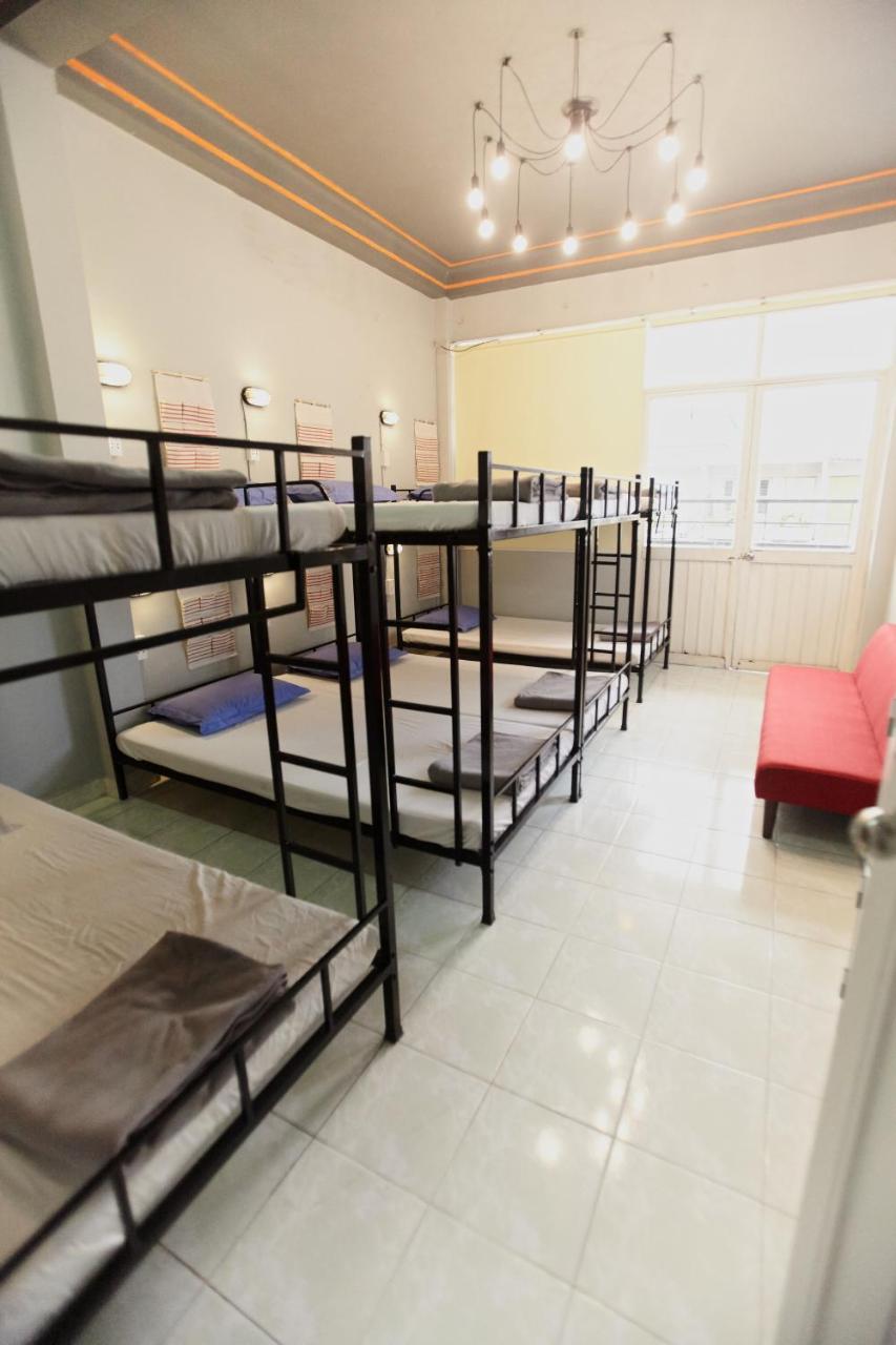 Dream Station - Saigon Hostel Hô Chi Minh-Ville Extérieur photo