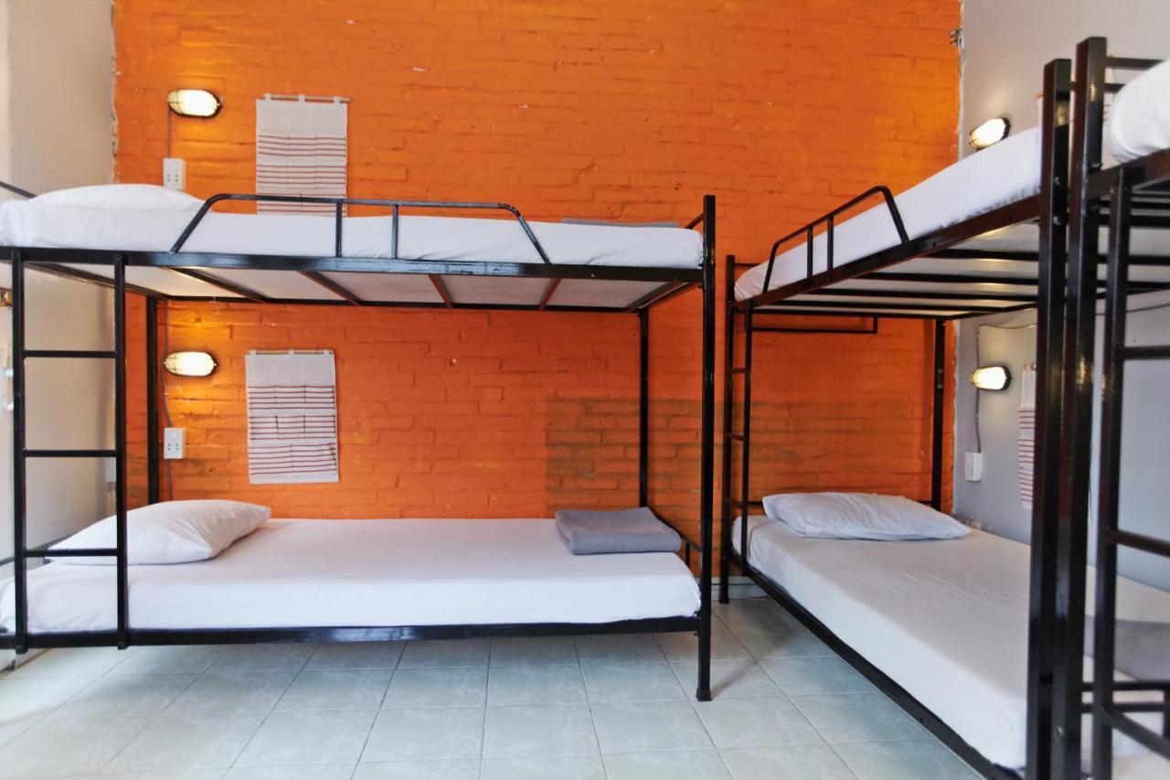 Dream Station - Saigon Hostel Hô Chi Minh-Ville Extérieur photo