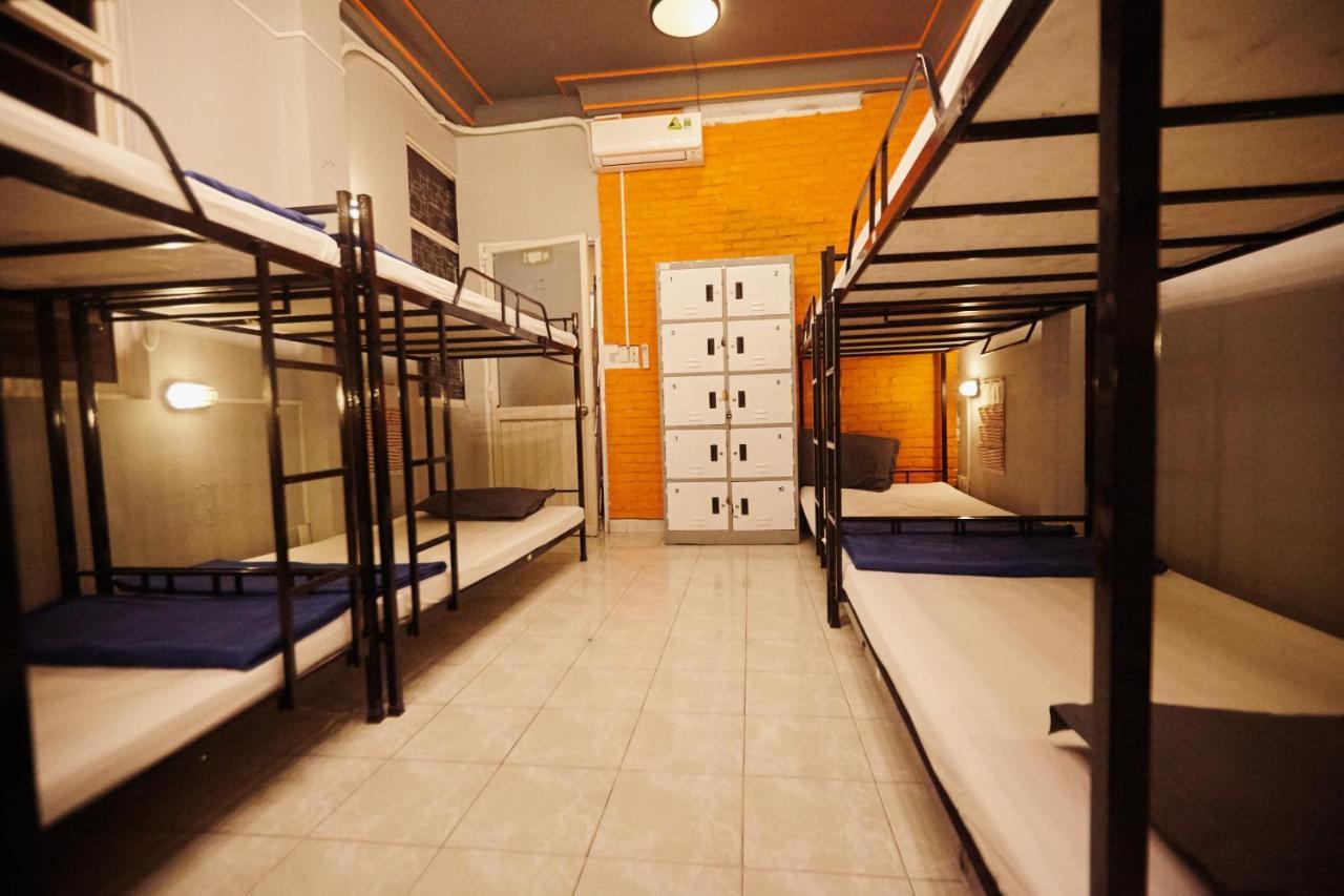 Dream Station - Saigon Hostel Hô Chi Minh-Ville Extérieur photo
