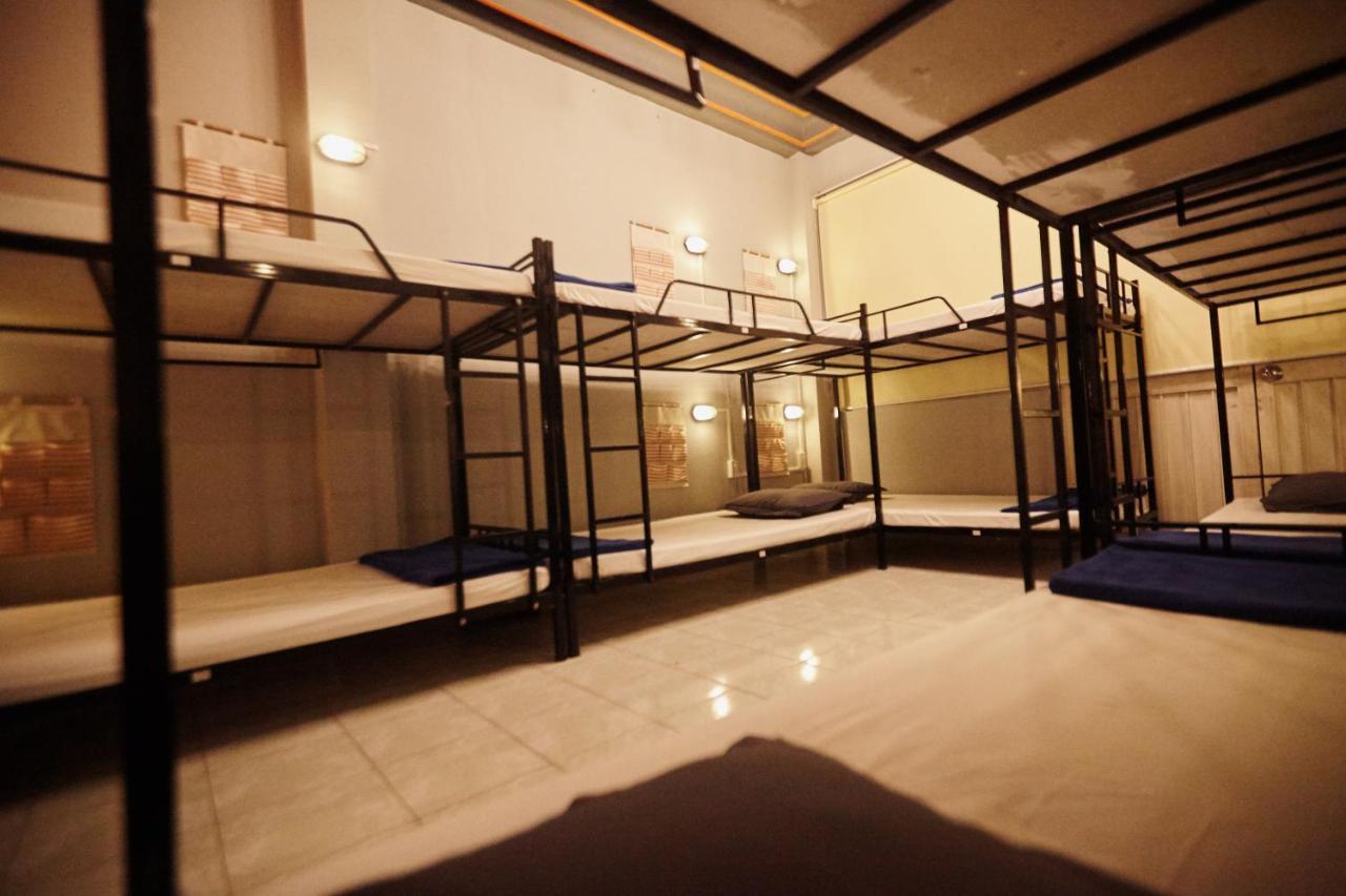 Dream Station - Saigon Hostel Hô Chi Minh-Ville Extérieur photo